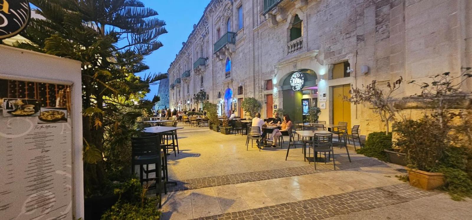 Modern Elegance Valletta Apartment Exterior foto